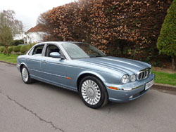 Jaguar XJ8